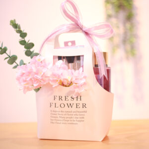 Mommy SMELLS LIKE ROSES... flower box kit rose
