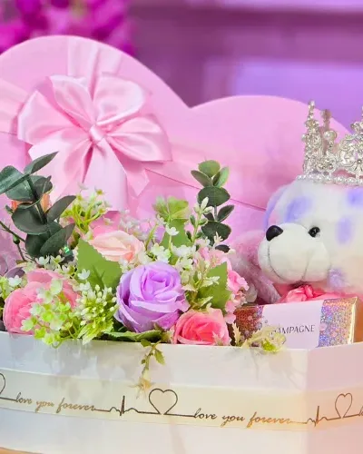 Teddy Queen